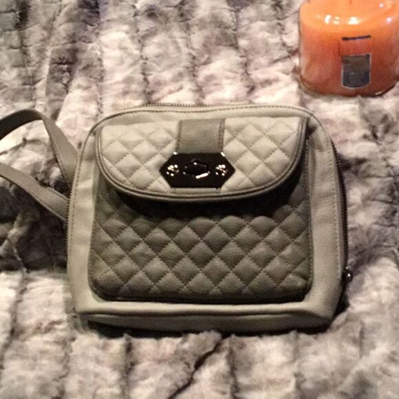 Steve Madden Gray Faux Leather Crossbody Bag - Picture 1 of 7
